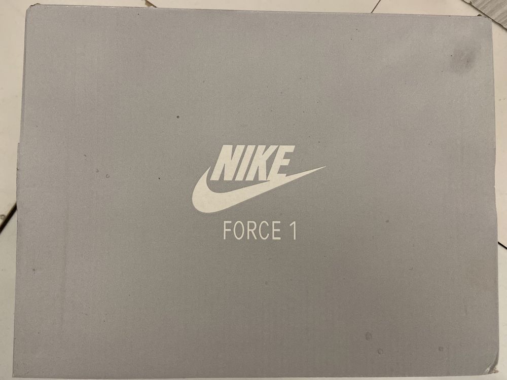 Кросівки Nike force
