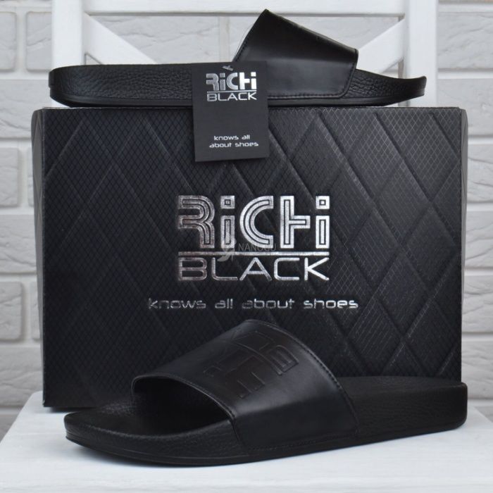 Мужские кожаные шлепанцы Richi Black Ричи Блек черные шлепки 41-45р