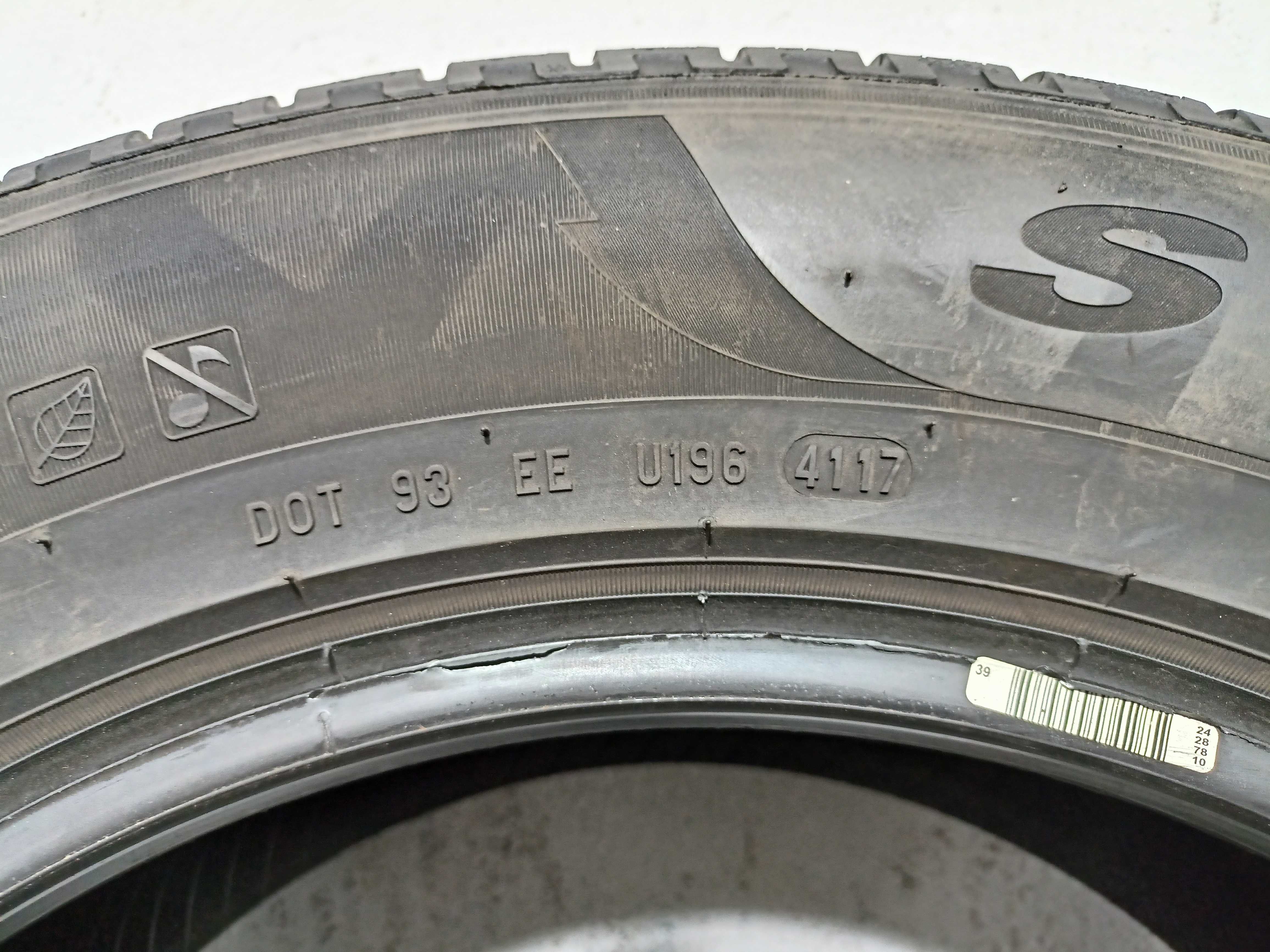 Pirelli Scorpion Winter 215/65/17 17r. 99H 2x7,2mm 2x5,4mm (2692)