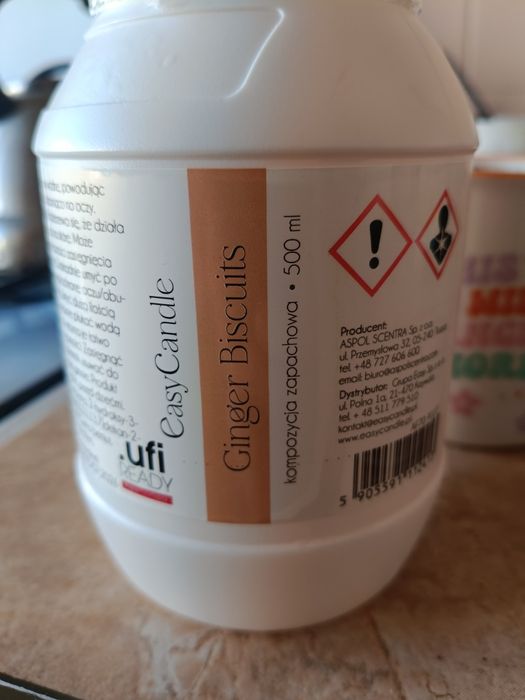 Olejek zapachowy do świec