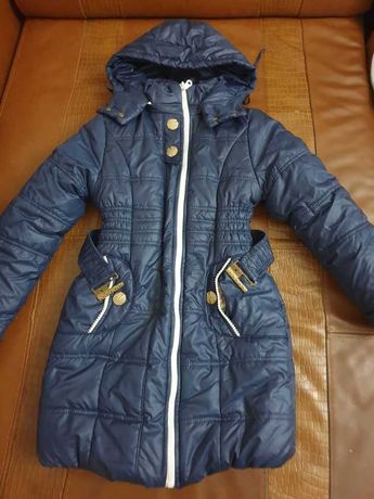 Пальто зимнее на девочку размер 120-128