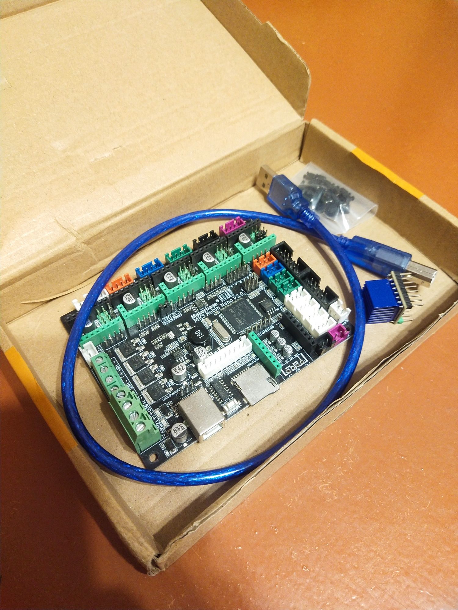 Makerbase MKS robin nano V2