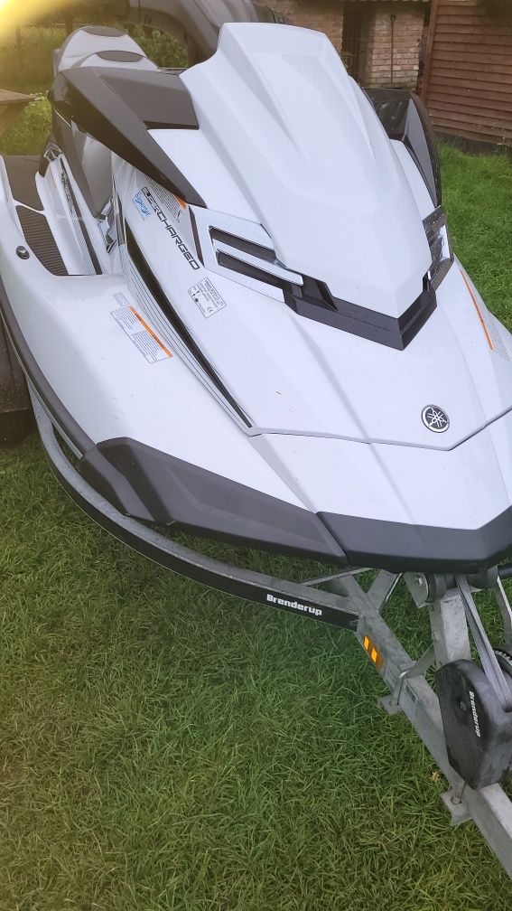 Yamaha Fx cruiser svho 1800