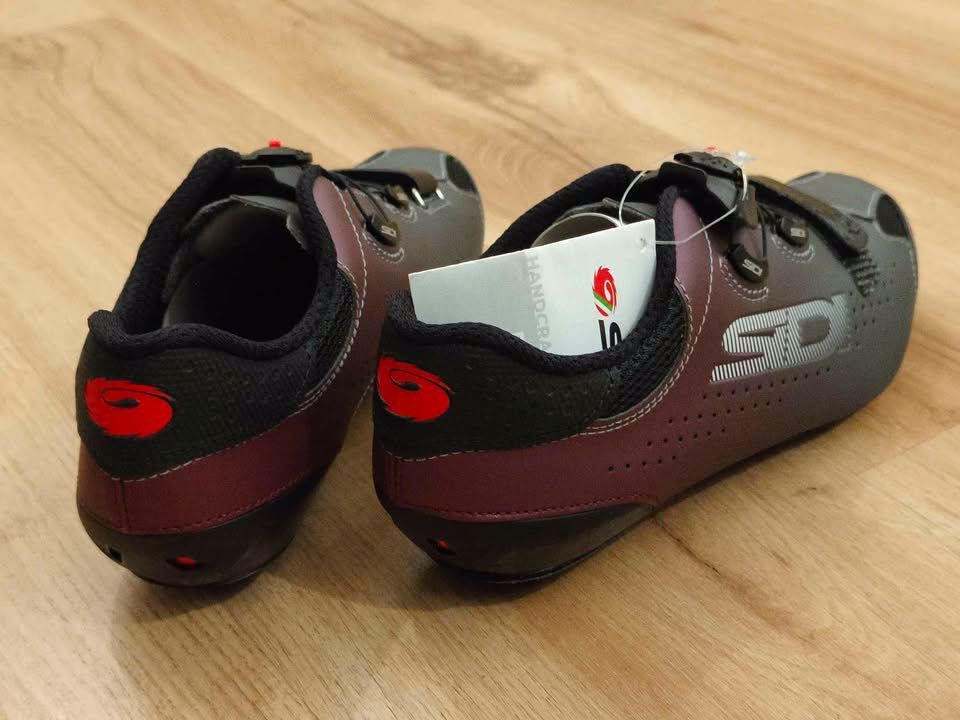 Sapatos de estrada SIDI Sixty Carbon "Novos"