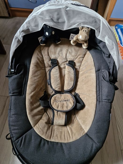 Продам заколисуючий ценир - шезлонг