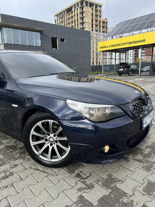 Продам бмв е60 530D