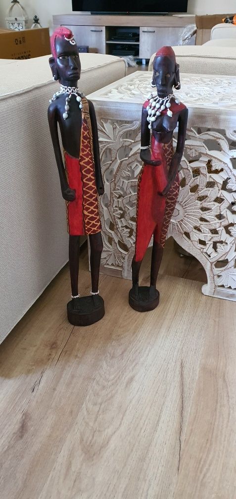 Estatuetas Africanas em madeira