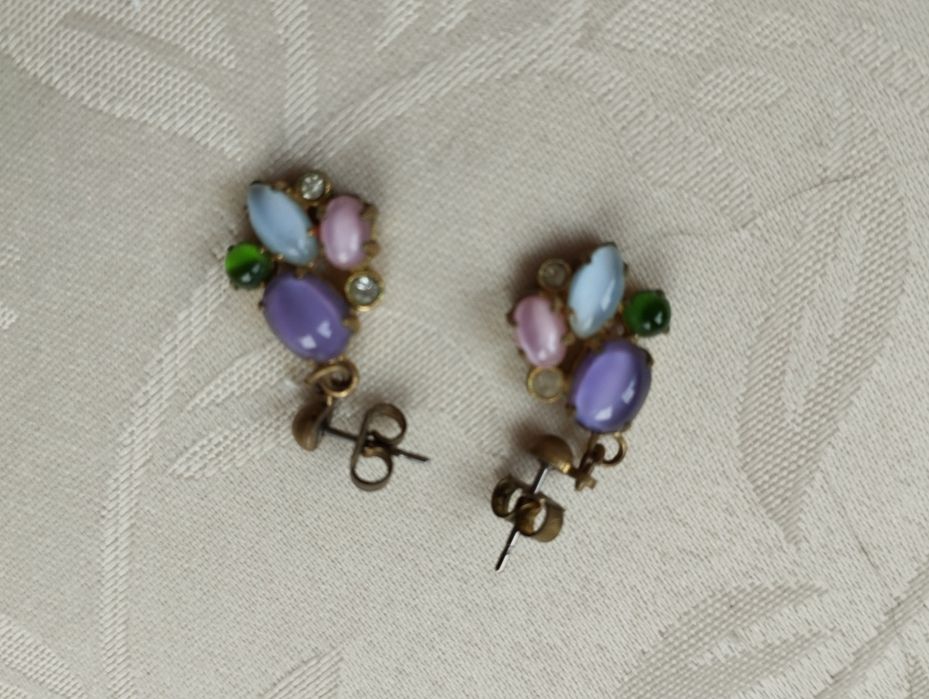 Biżuteria kolczyki kolorowe szkiełka