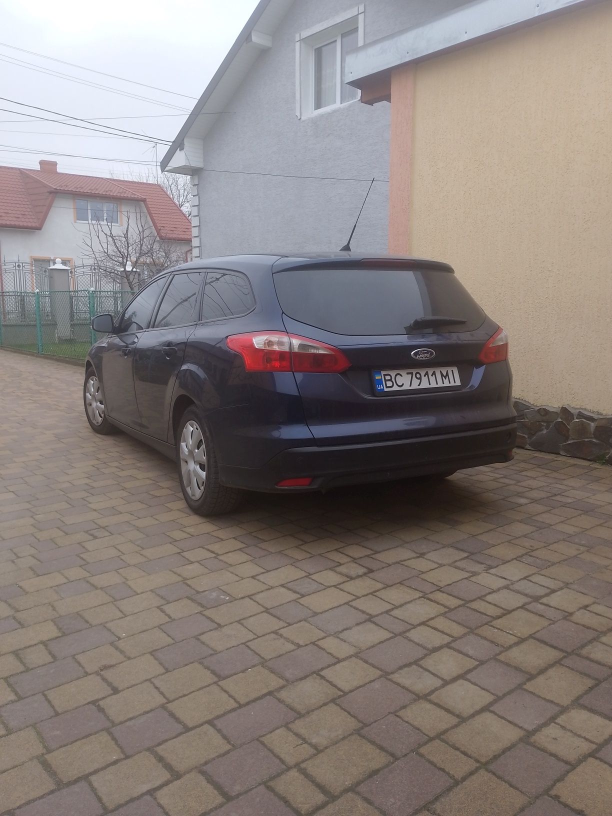 Ford focus 2013 ( 1.6 b)