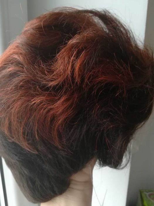 peruka naturalna,mikroskóra