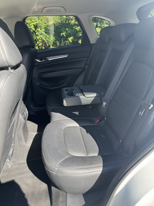 Mazda CX-5 Black in White