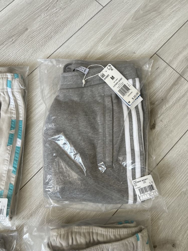 Шорти Adidas Originals New Size M