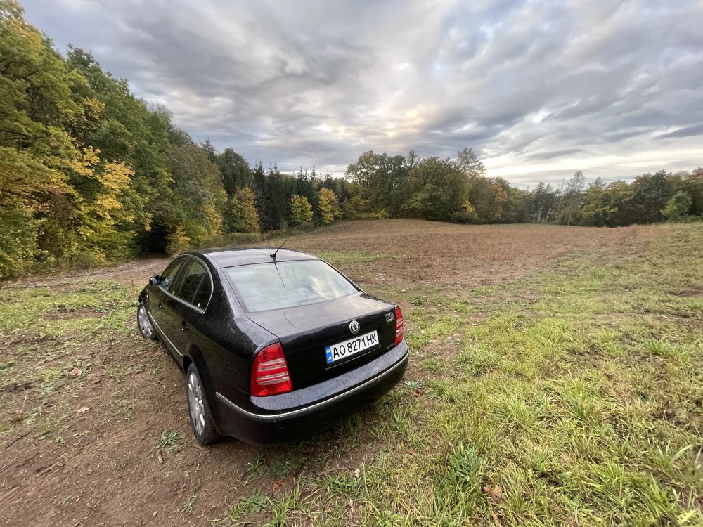 Skoda superb1 2004