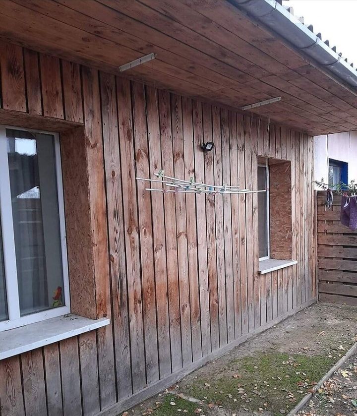 Строчно Продам часть дома
