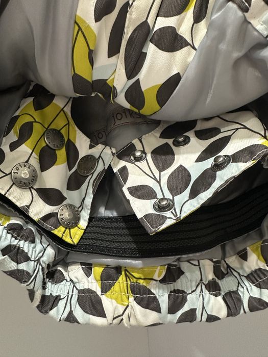 Демісізонна куртка для дівчинки 5-7 р 116-120р