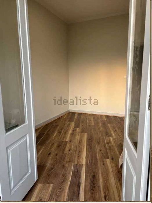 Apartamento T2+1 na Lapa, Porto — Totalmente Remodelado