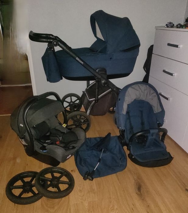 Wózek Roan Bloom 2w1 + nosidełko