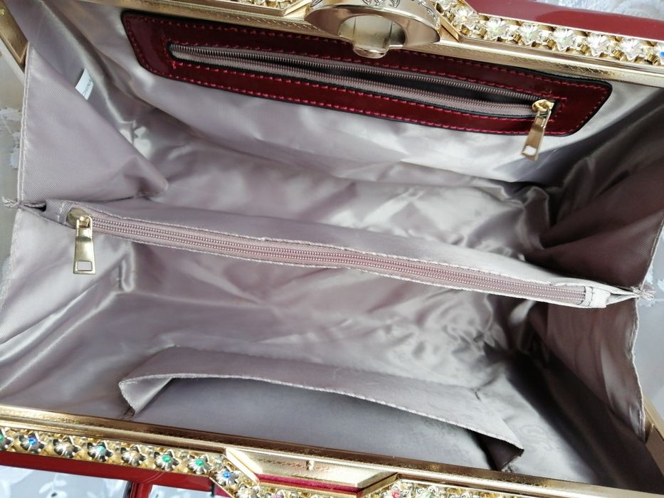 Сумка жіноча, сумка лакована, сумка-чемодан бордова, бордова сумка