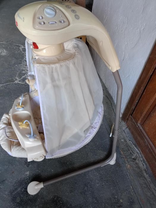 Huśtawka elektryczna dla dziecka
