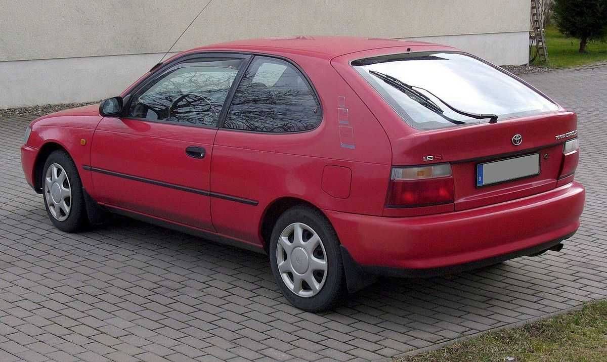 Toyota Corolla E10 E100 3/5D 92-97 / szyba tylna tył / ORG. / Montaż