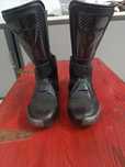 Botas Dainese em pele e carbono Tam. 42