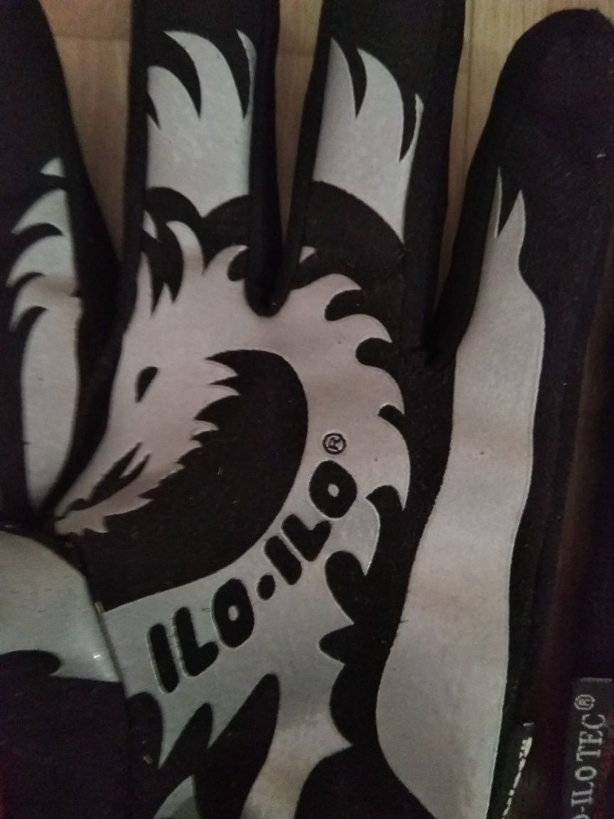 Мото перчатки ILO ILO