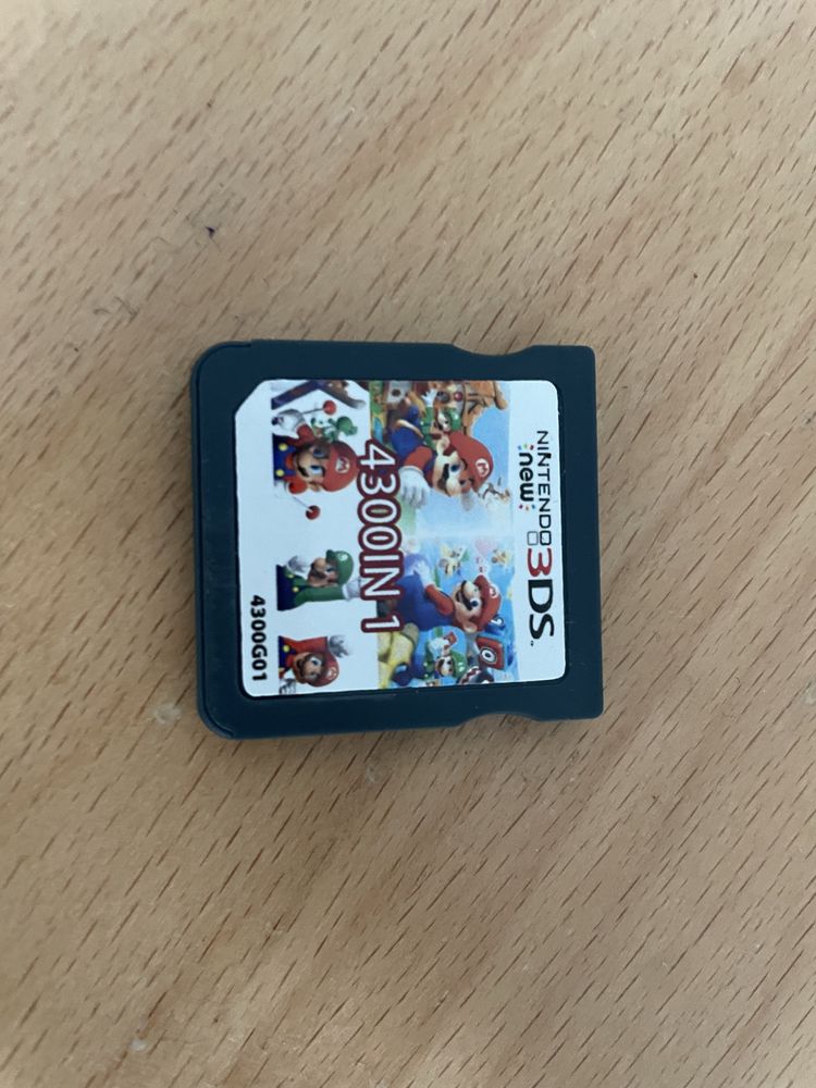 Nintendo dsi com +80 jogos  e carregador