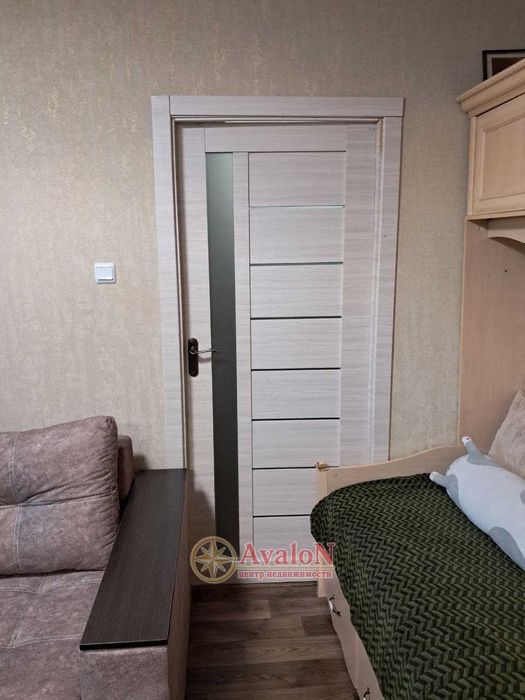 Продам 1-ком квартиру с косметическим ремонтом! Цена 28 000 у.е