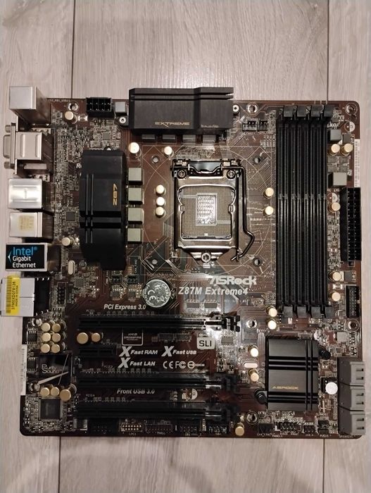 Płyta główna ASRock Z87M Extreme4 + i5 + 32GB RAM + Chłodzenie