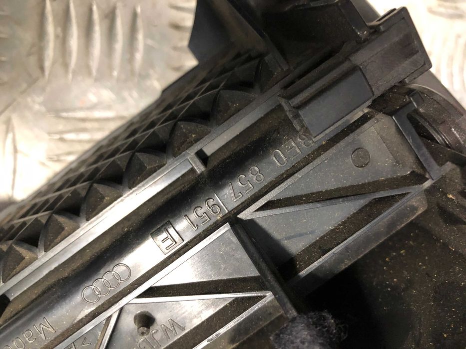 Popielniczka przód Audi A4 B6