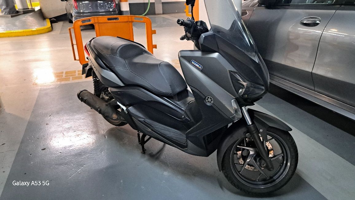 X-max 250 Versão ABS