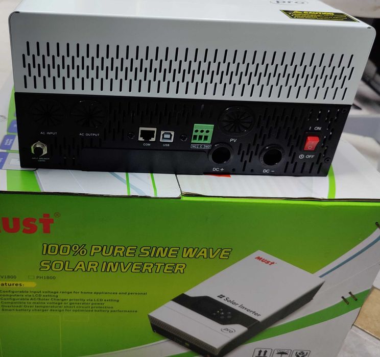 Гібридний сонячний інвертор 5200W 48v  MUST PV18-5248 PRO