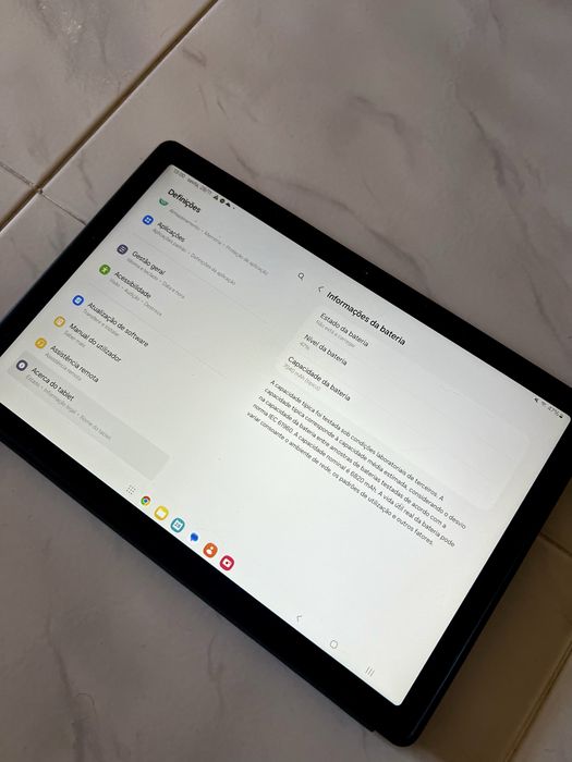 Tablet Samsung Galaxy Tab A8 10.5” 32 GB - Cinzento