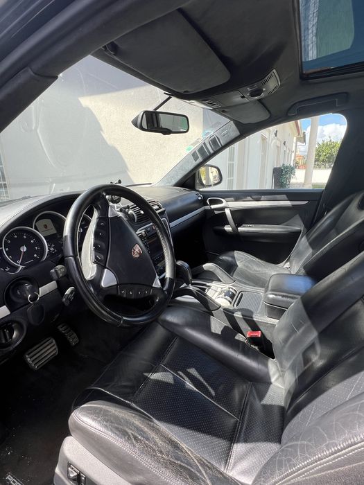 Porsche cayenne turbo