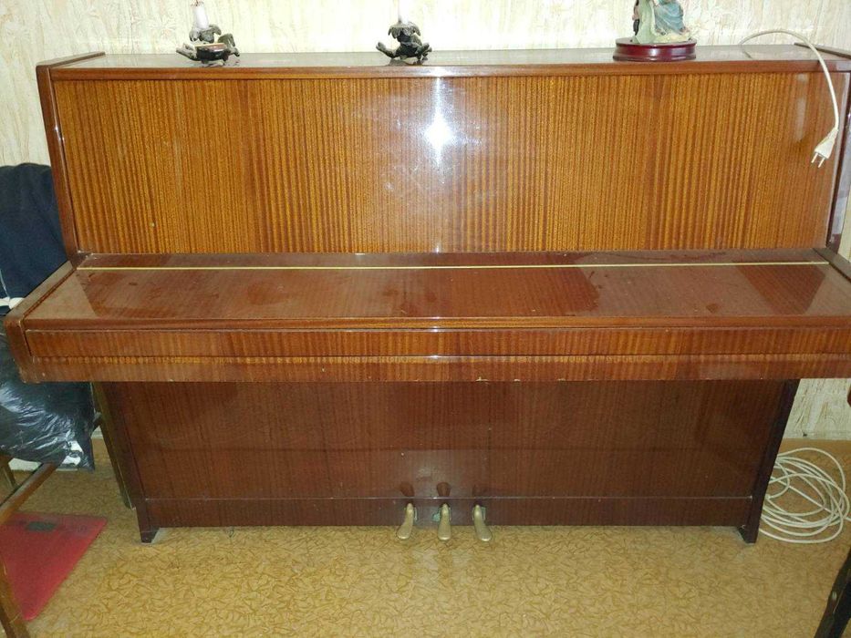 Пианино Petrof (Чехословакия)