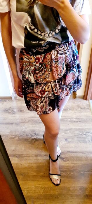 Spódnica Falbany Wzory na Gumie Czarna