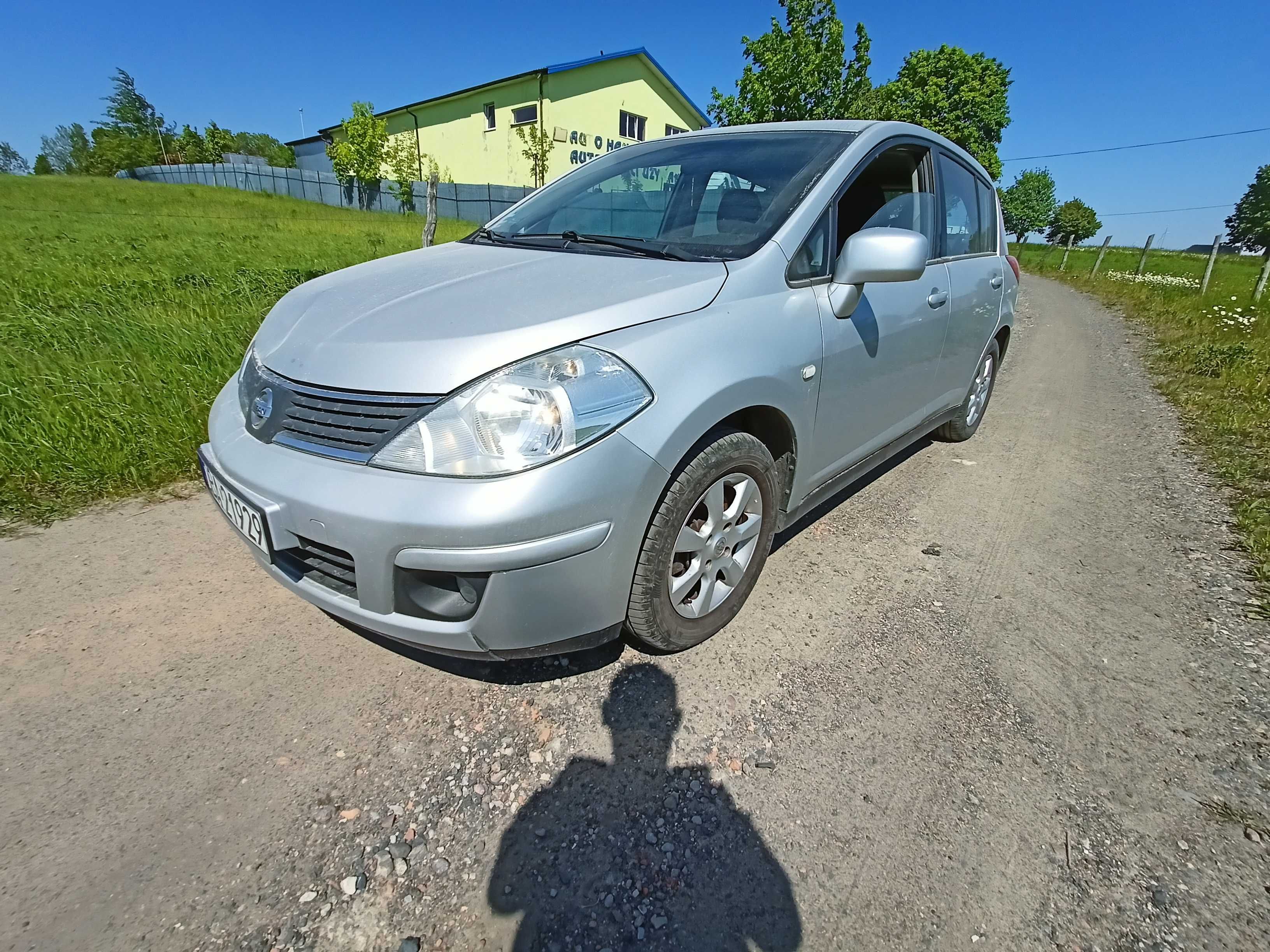 Nissan Tiida 1.6 Visia AC/CD