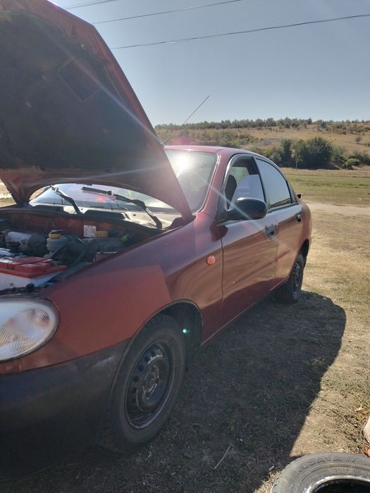 Продам своє авто Lanos