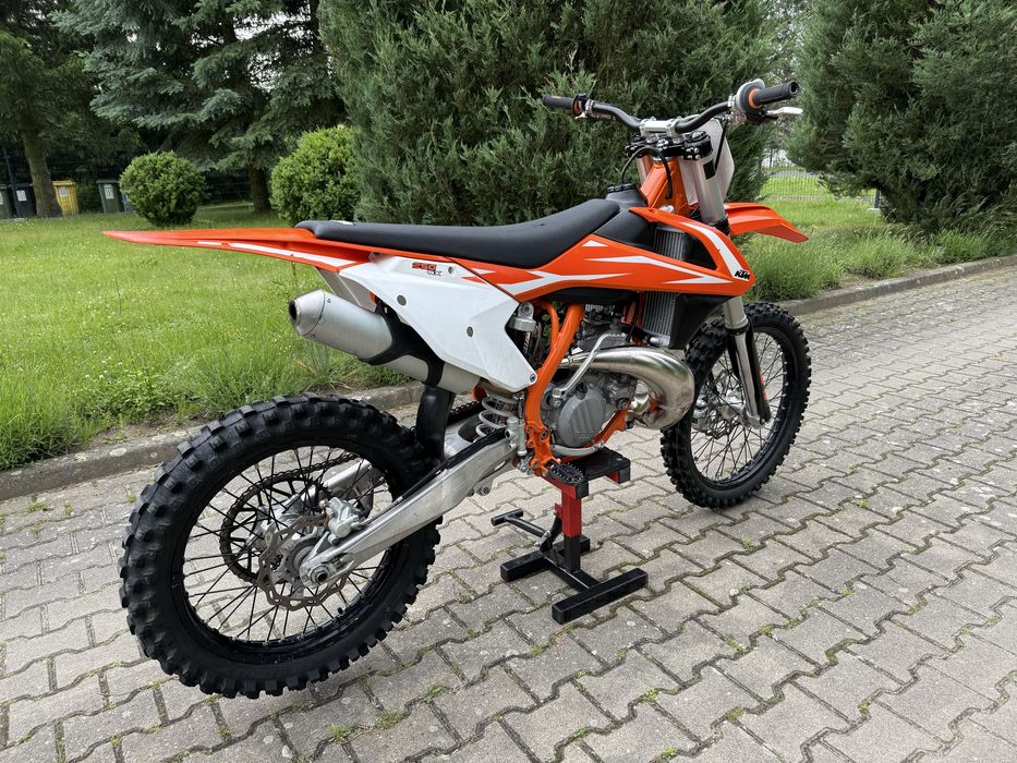KTM sx250   2018 rok GAŹNIK