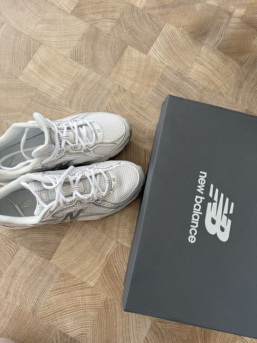 Кросівки унісекс