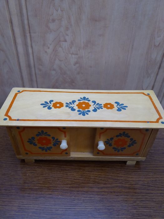 Лялькові меблі. .