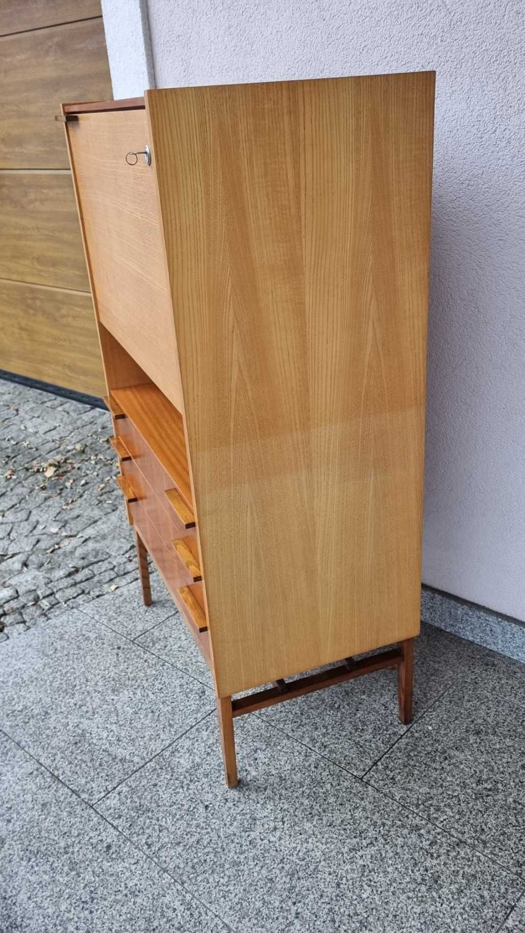 Sekretarzyk Highboard Design PRL Lata 60 Czechosłowacja Mezulanik