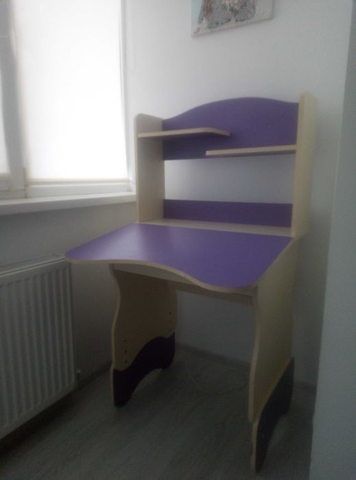 Дитяча парта з кріслом