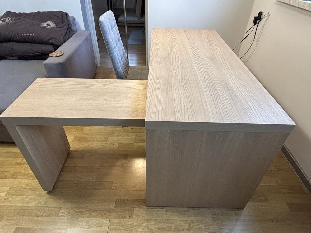 MALM | Biurko z wysuwanym panelem | IKEA
