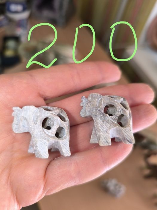 Слон из камня. Ручная работа. Индия.