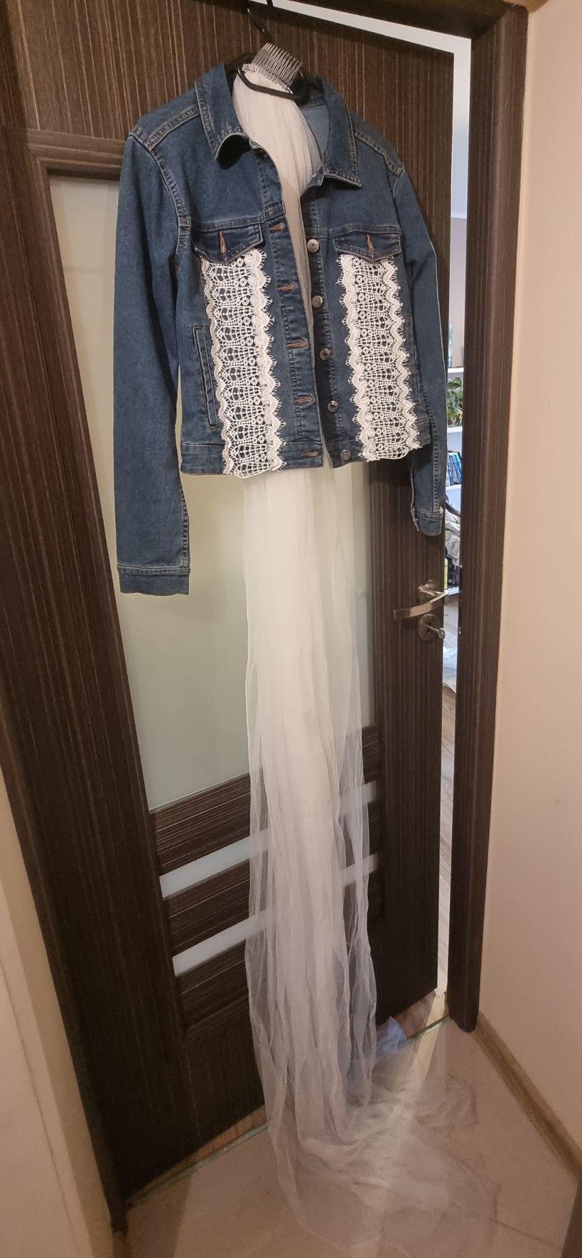 Suknia ślubna boho z kurtką i welonem