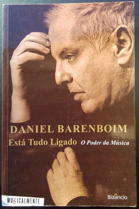 Um livro sobre Beethoven e outro de Daniel Barenboim