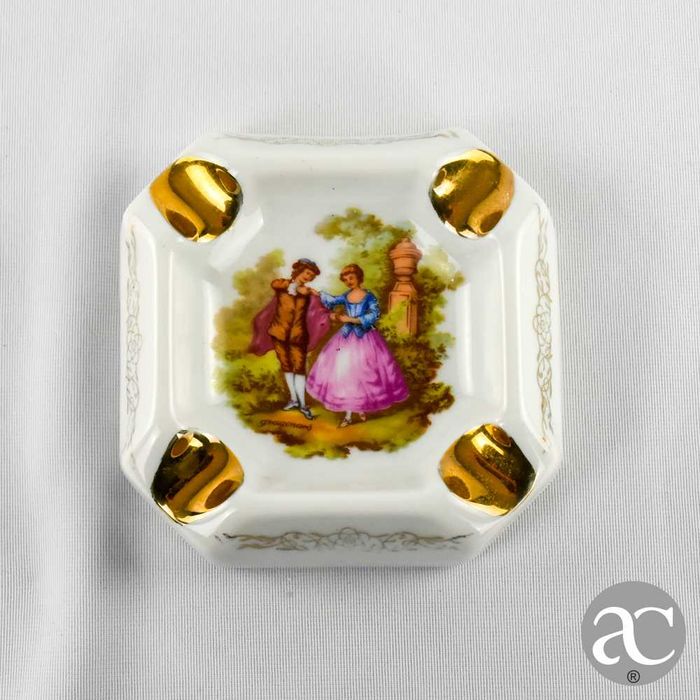 Cinzeiro em porcelana Limoges - França