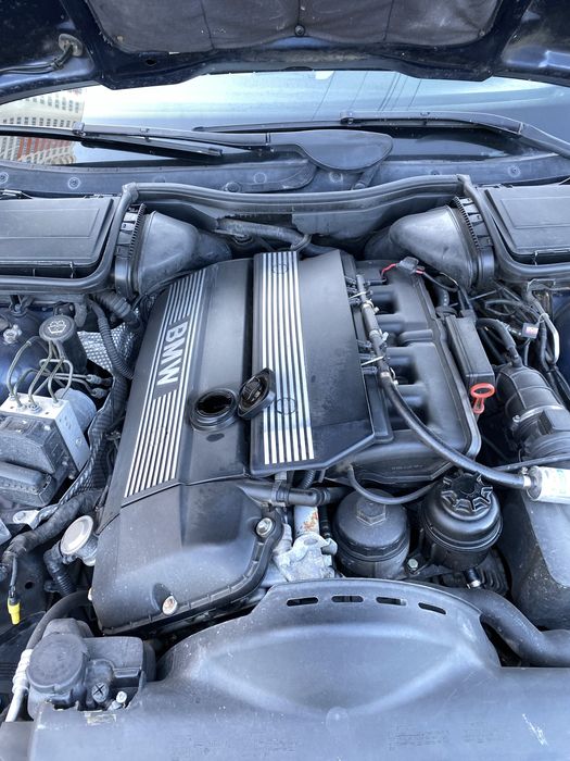 BMW E39 520i M54 (рестайлинг)