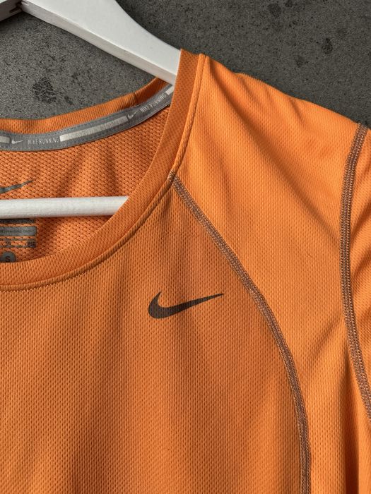 Koszulka sportowa pomarańczowa dry-fit rozmiar S Nike